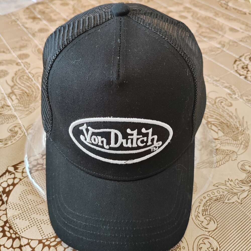 Von Dutch Logo Black Trucker Hat